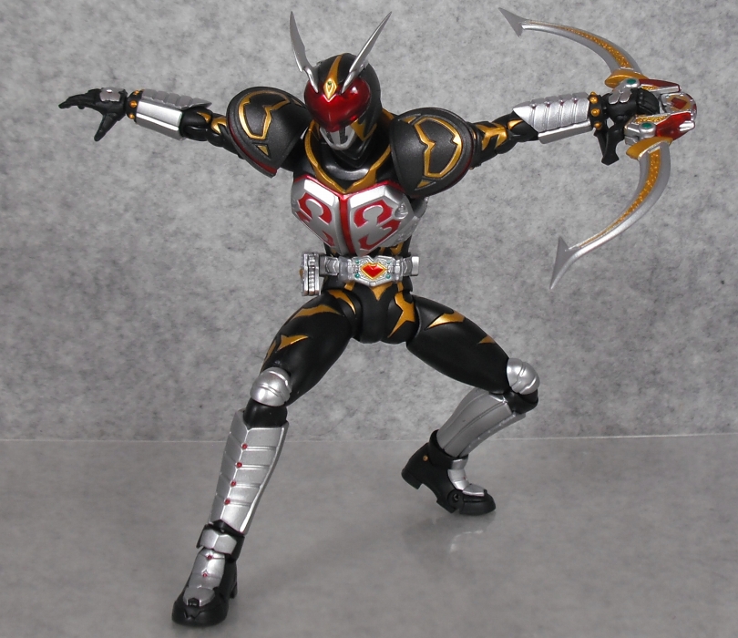 S.H.Figuarts 「仮面ライダーカリス」 レビュー