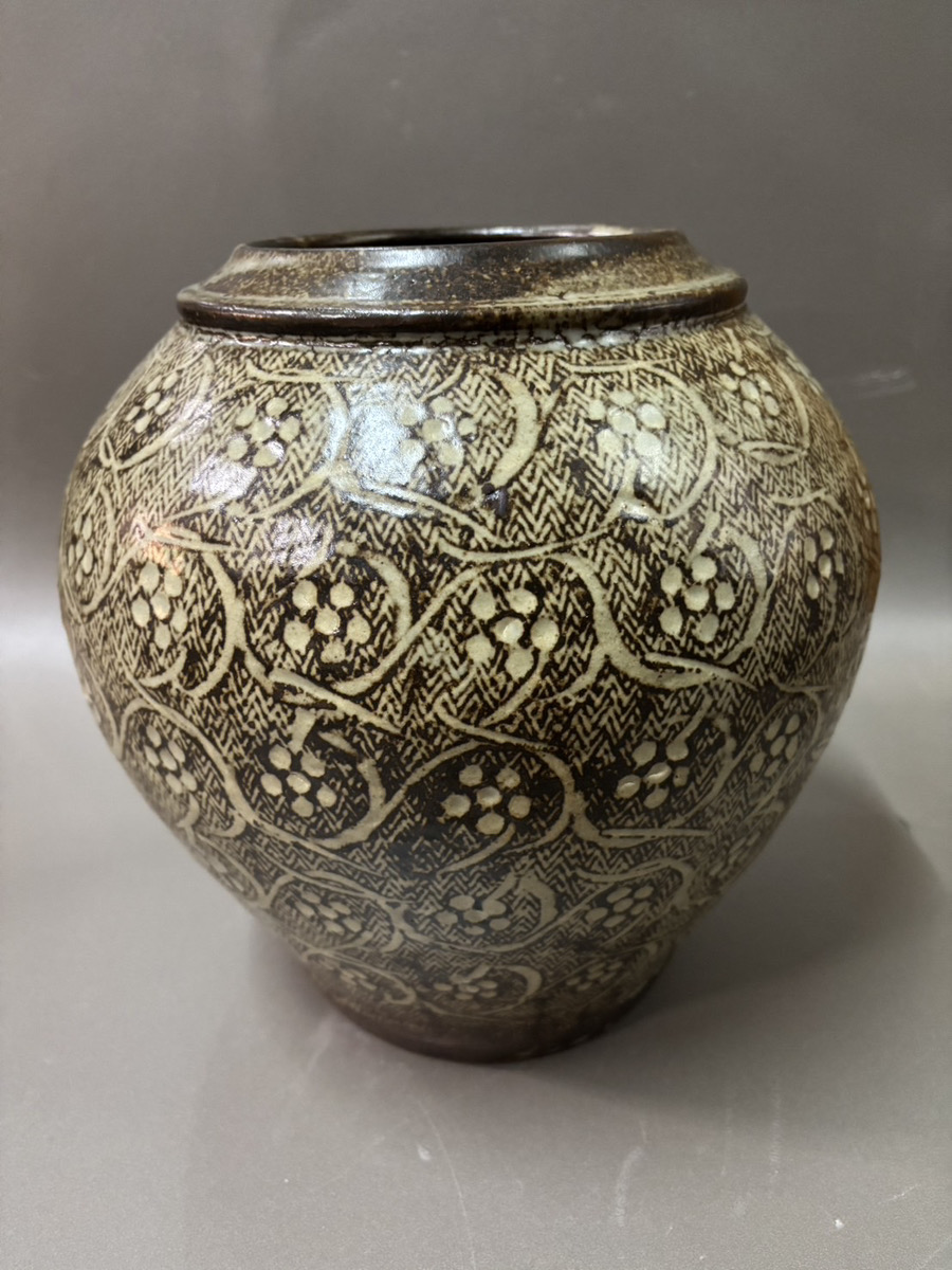 島岡達三（しまおか たつぞう）縄文象嵌を確立した益子を代表する作家