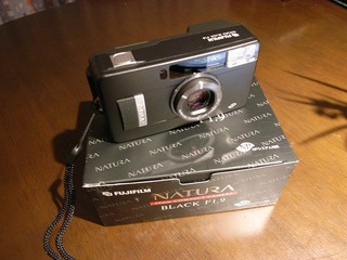 フジフイルムNATURA BLACK F1.9使用記: Newsletter from Naoyuki Oi