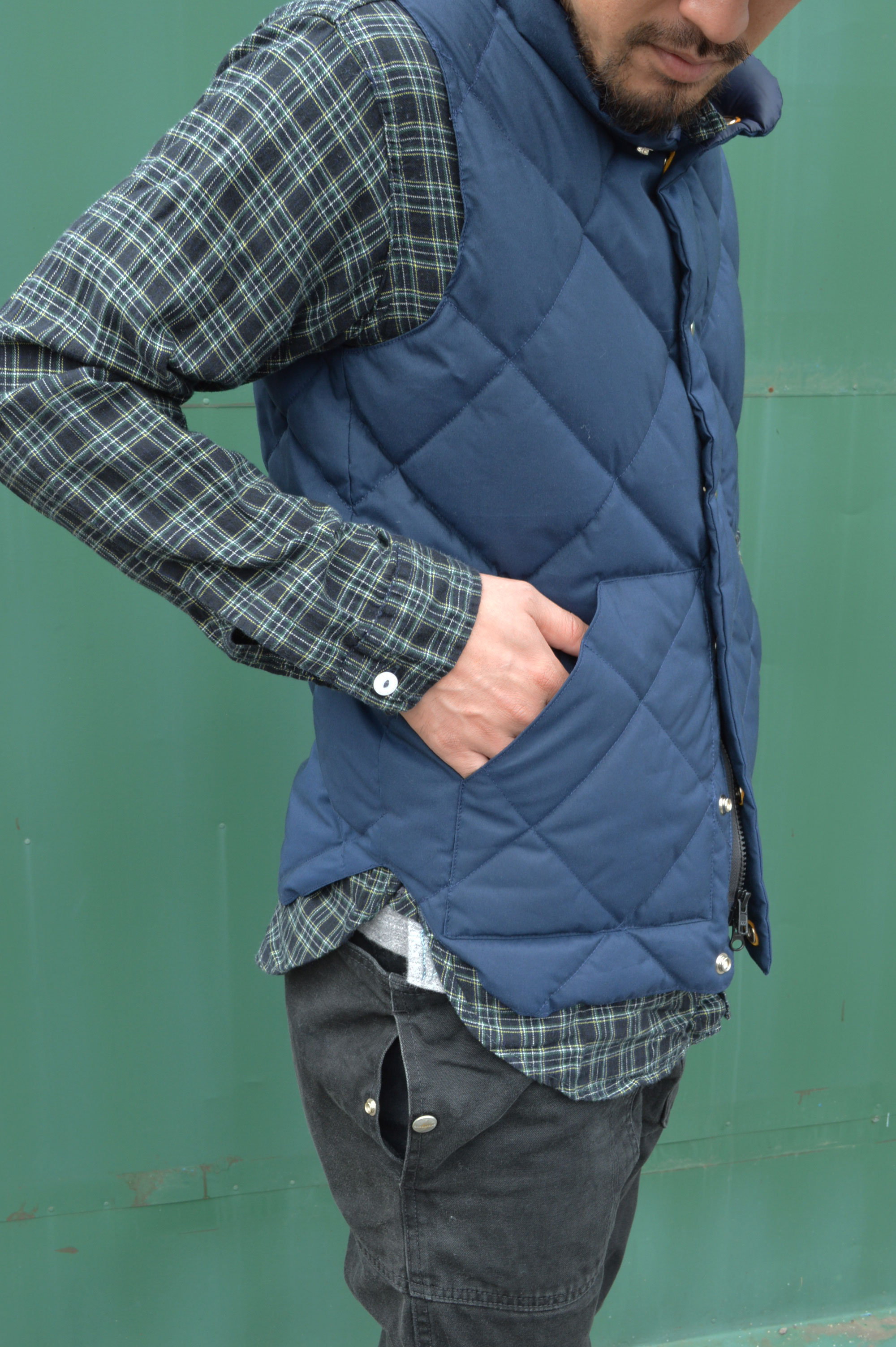 Poutnik by Tilak】 PYGMY Vest 入荷日のお知らせ & 【CRESCENT DOWN