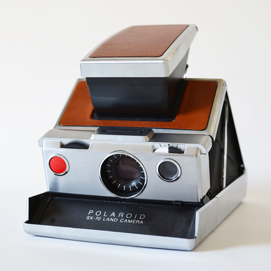 ポラロイドカメラ「SX-70」を使ってみました！ | on and on blog