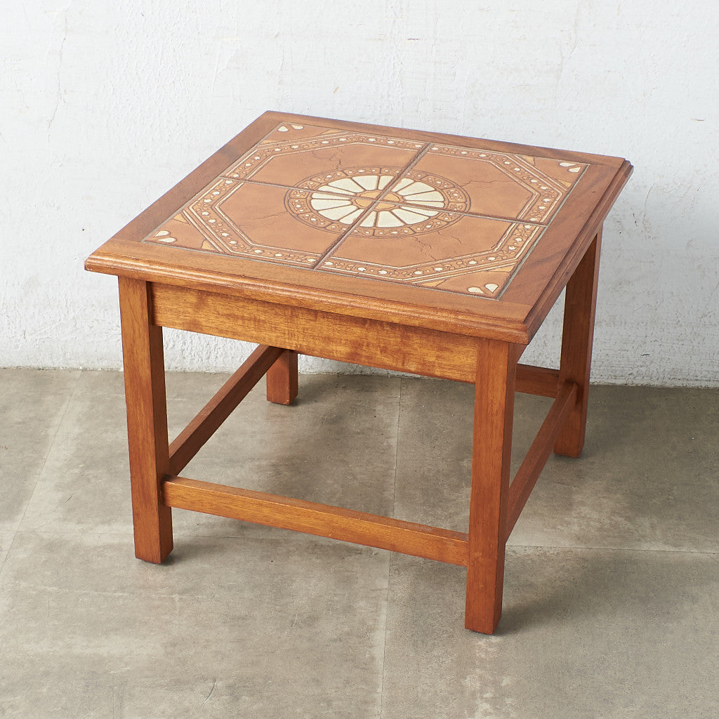 67525]英国ヴィンテージ タイルトップ サイドテーブル – camori