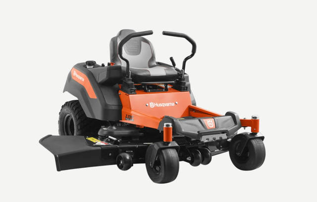 8AAE6A93-7548-48F7-8FEB-