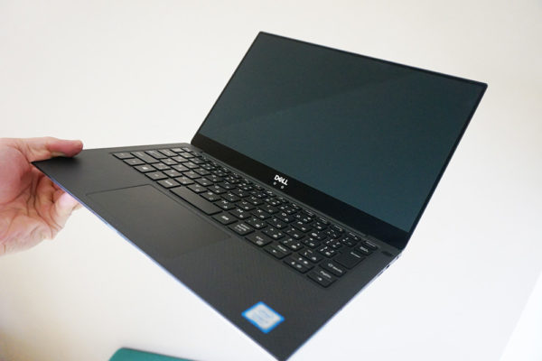 実機触って徹底レビュー】「XPS 13 (9370)」か？「Macbook Pro 13」か