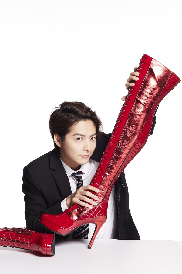 小池徹平と三浦春馬のダブル主演で熱狂を呼んだブロードウェイ