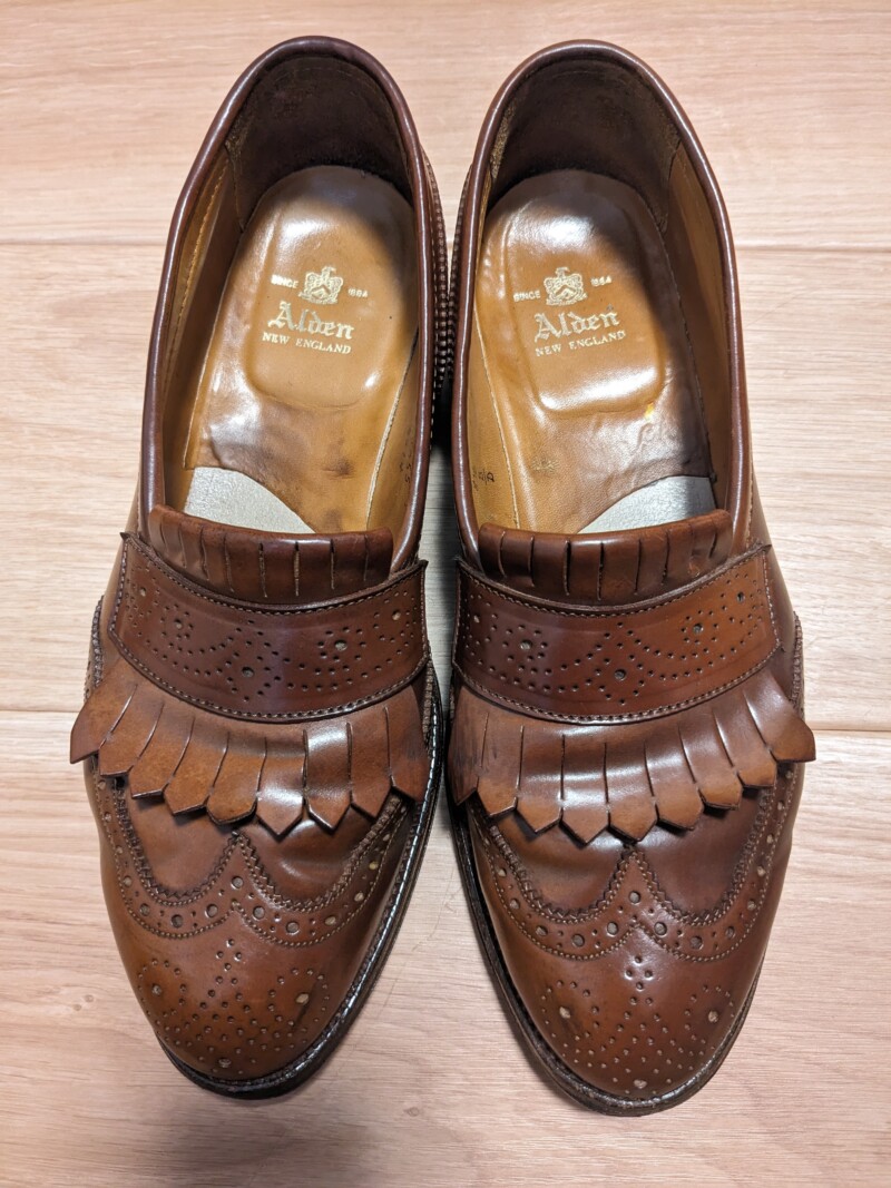 Aldenウイスキーコードバンローファーのクリーニングと靴磨き