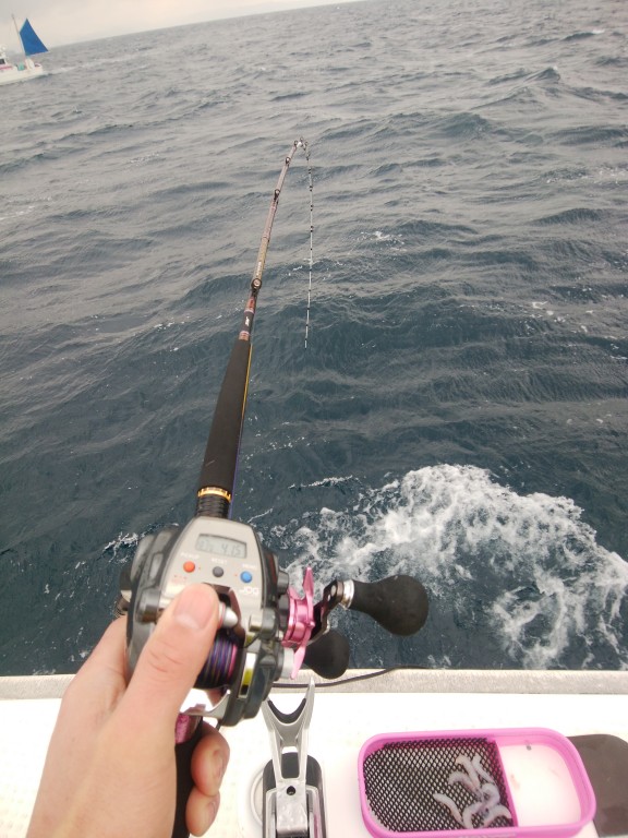 乗っ込みマダイも間近?!良型真鯛釣れました。 | 石塚広行