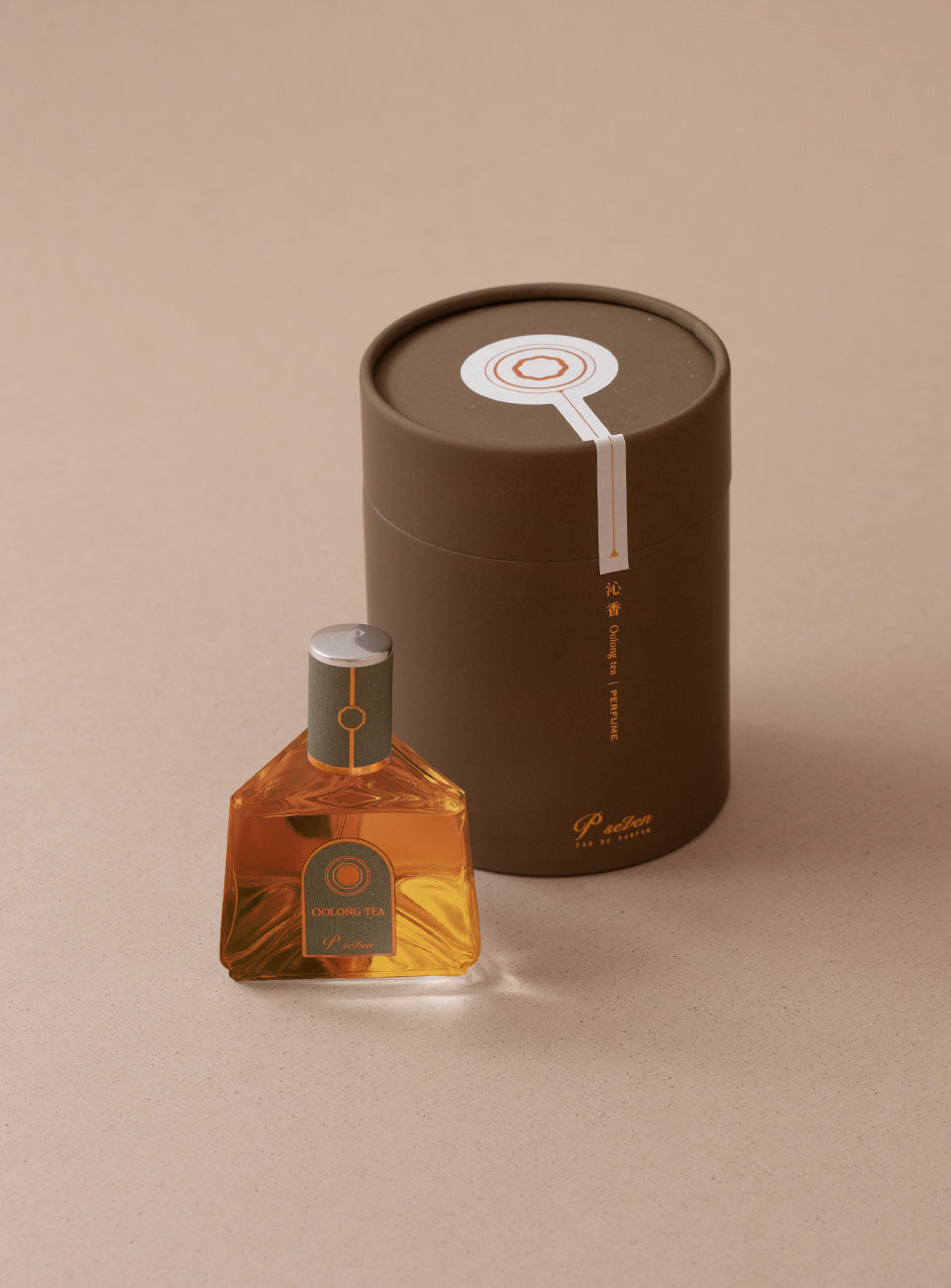 台湾茶香水】Oolong Tea ~ 沁香 ~ オードパルファム – DAYLILY
