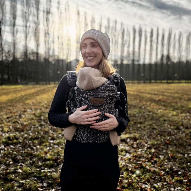 海外セレブに愛されるおしゃれな抱っこ紐｜ディディモス レオ