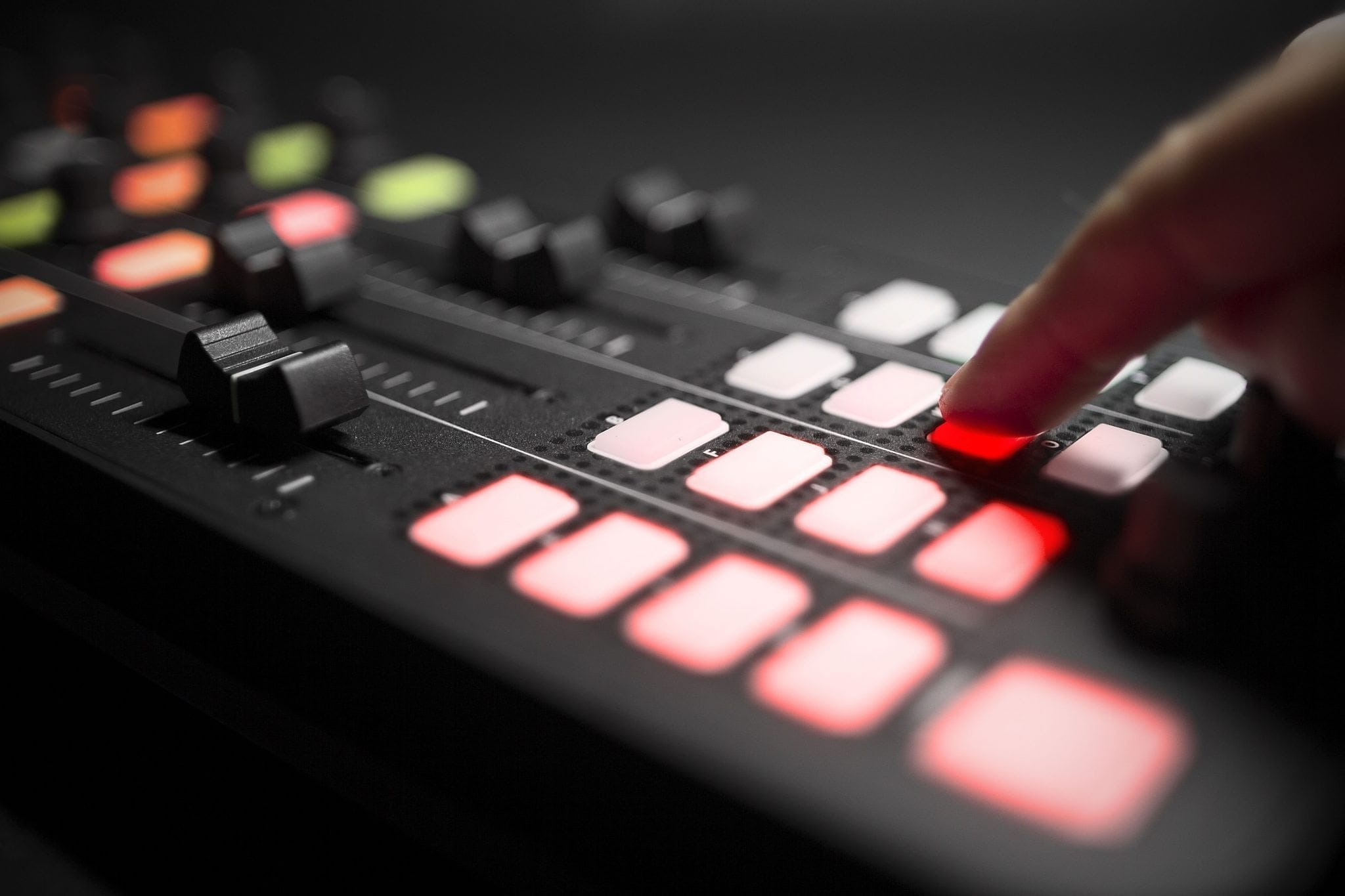 REVIEW: Allen & Heath Xone K2 DJ Controller – DJWORX