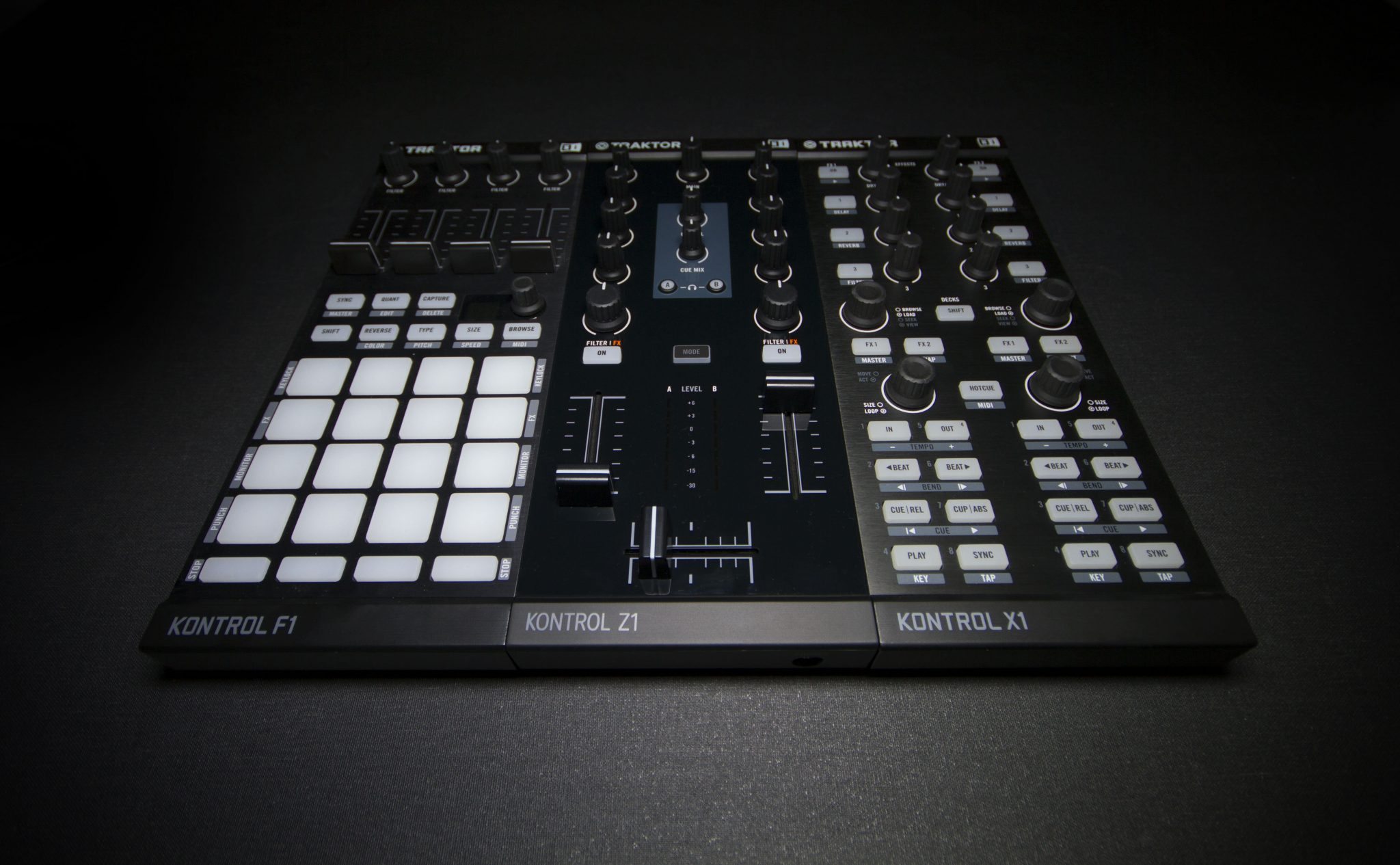 Traktor Kontrol Z1 — Unboxing and first impressions – DJWORX