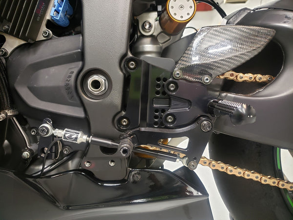 ZX6-REARSET-left__66175_grande