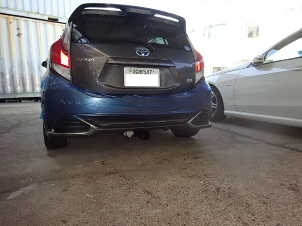 アクア特注ヒッチメンバー SUNROCKY 福伸工業