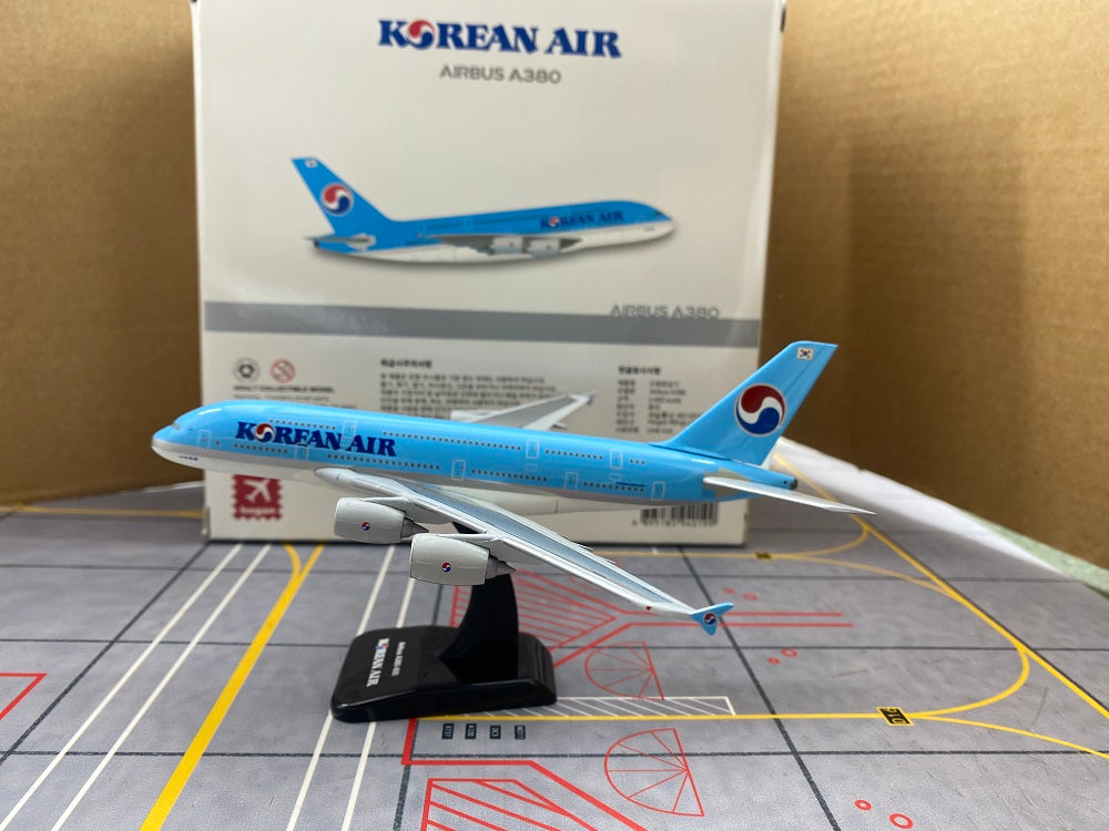 1:400 Hogan Wings Korean Air Airbus A380 Diecast Model With Stand