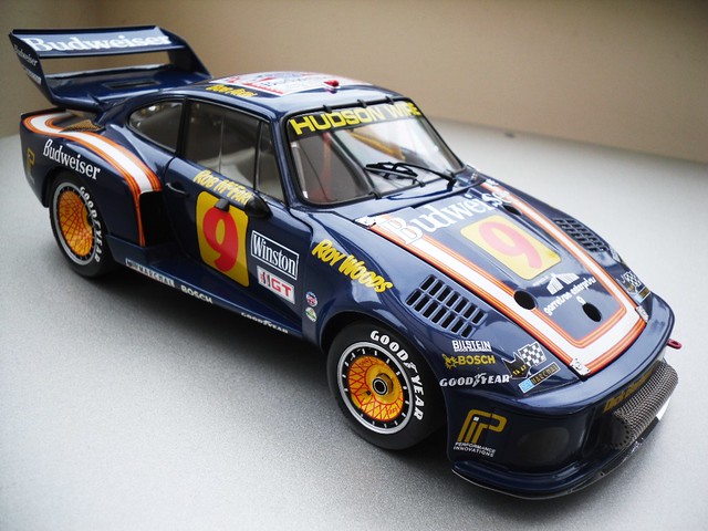 エグゾト 1/18 ポルシェ 935 ターボ Budweiser No.6 エグゾト 1/18