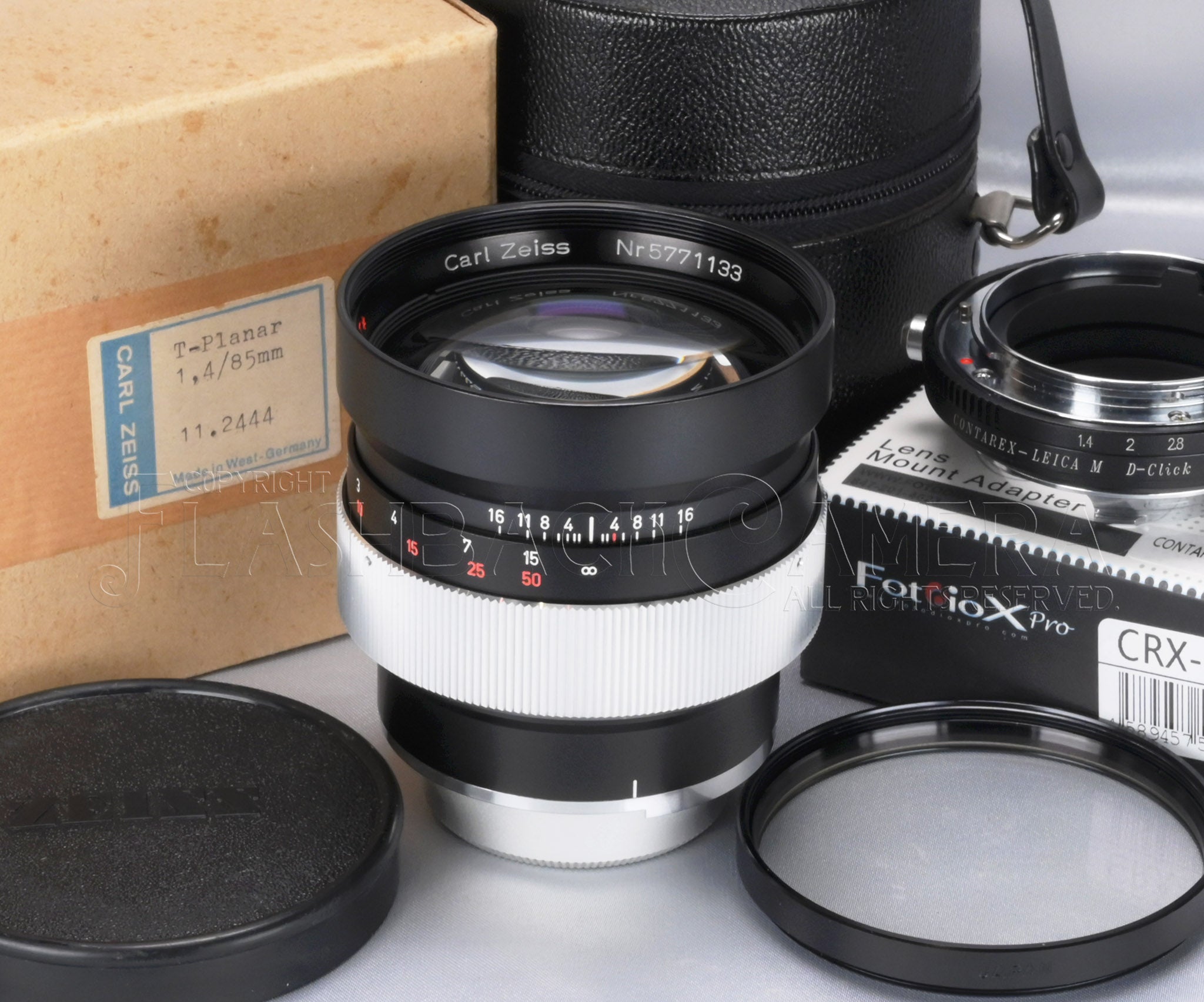 Planar 85mm f1.4 (Contarex) – FLASHBACK CAMERA