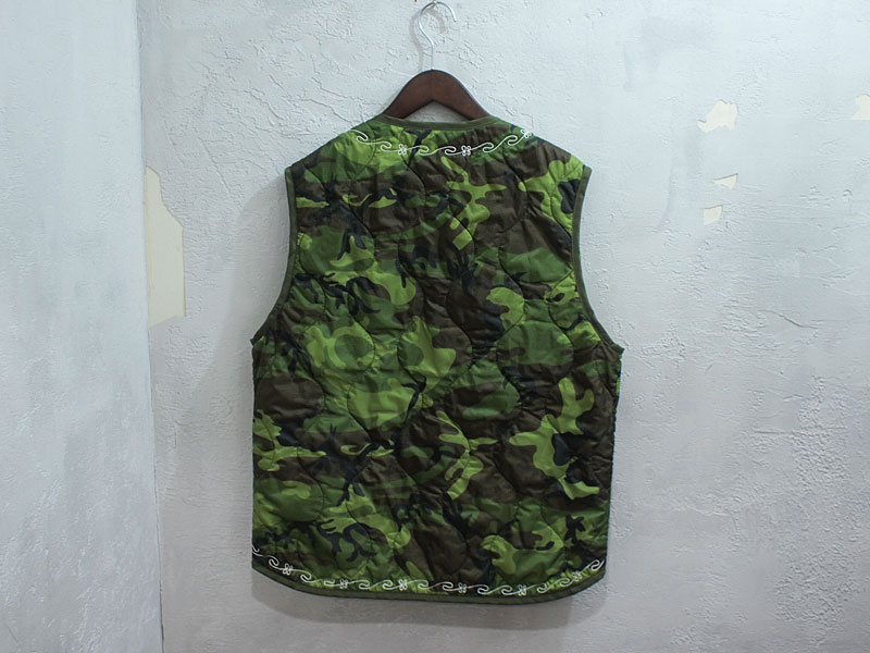 TENDERLOIN 'T-NYLON SOUVENIR VEST'ナイロンベスト スーベニア
