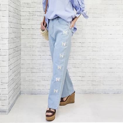 びっくりストレッチりぼん刺繍デニム デニム ＆ LOVE CLOSET