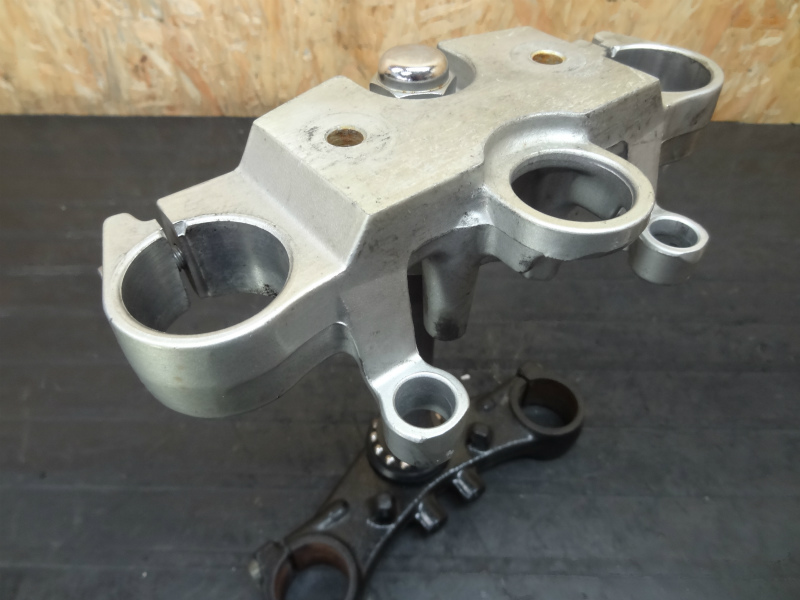 140924】XJR400(4HM)◎ステアリングステム トップブリッジ – 中古