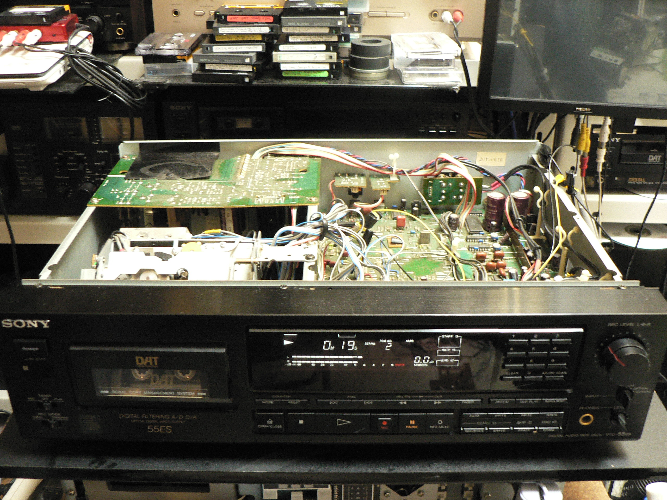 DTC-55ES 周期的なノイズ混入 – Audiolife － Enjoy your audio life!!