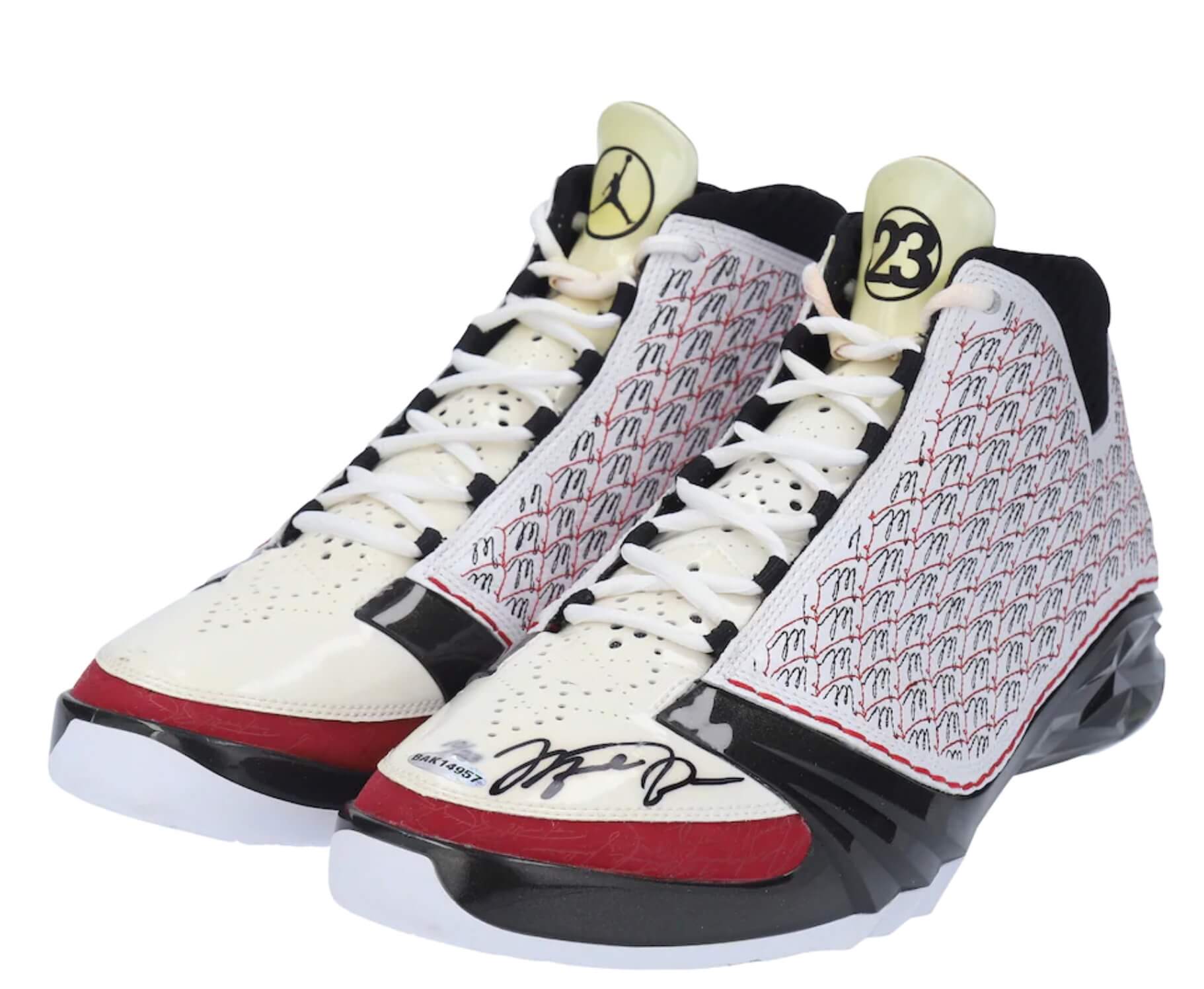 マイケルジョーダン 直筆サイン入りスニーカー ジョーダン23モデル