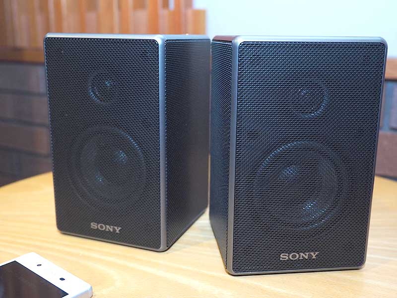 ソニー、テレビ横やリアに置ける“CDジャケサイズ”のワイヤレス