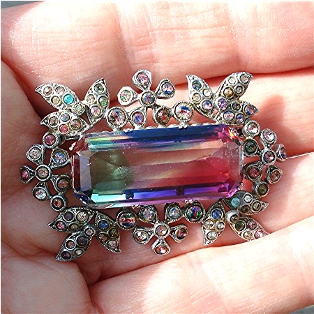 入荷予定のアイリスガラス: アンティークジュエリー・ヴィンテージ