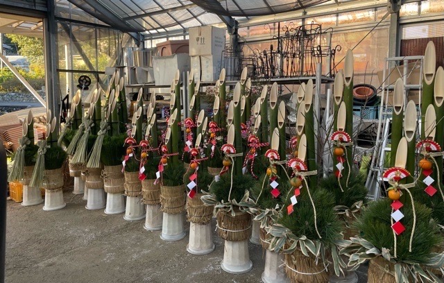 門松のご案内🎍 | レンタルグリーンの青木園芸