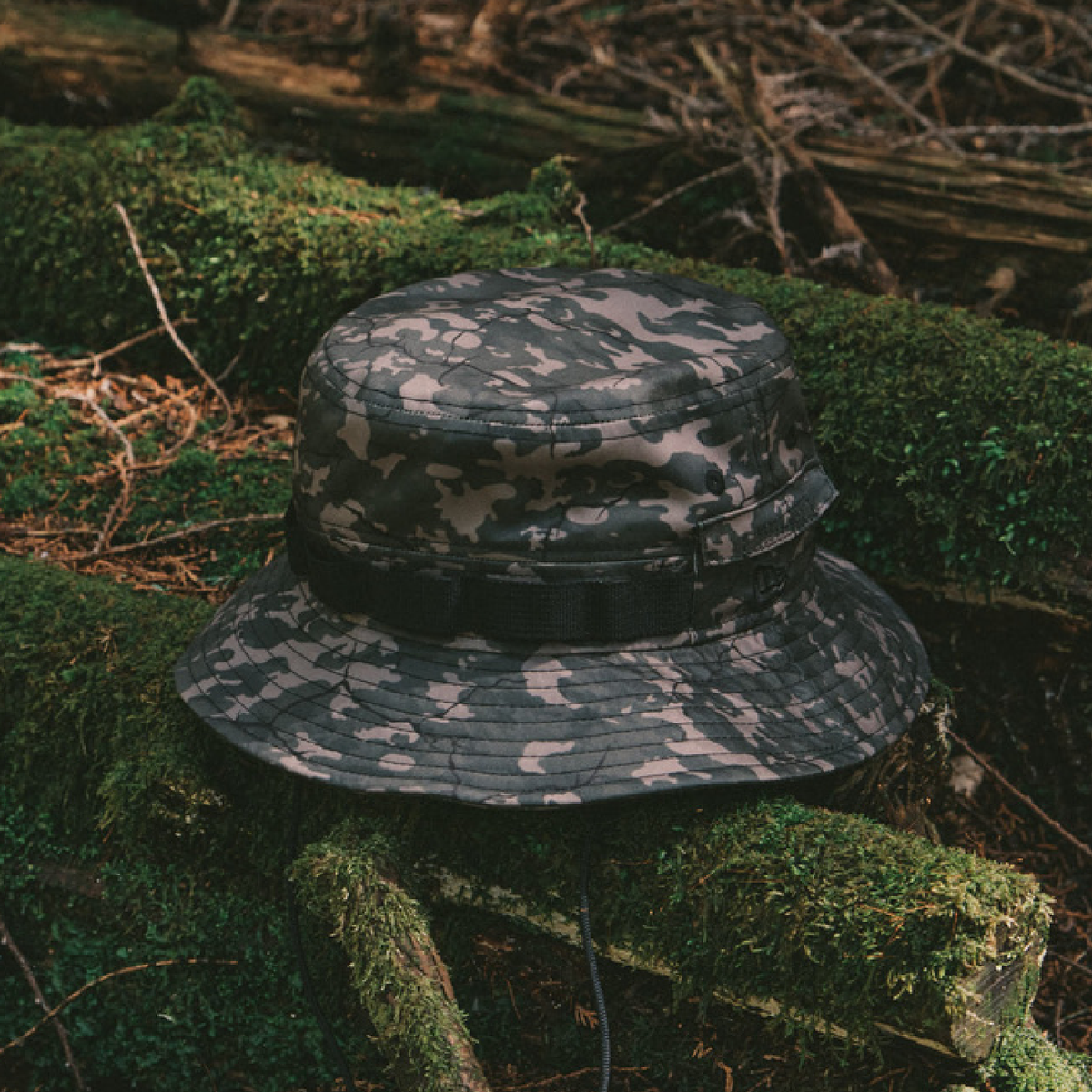 ARAKA × NEW ERA®迷彩コレクション ハット