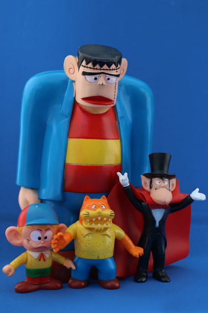 貯金箱にもなるよ・ファミリーセット・怪物くん – 昭和玩具研究+発表