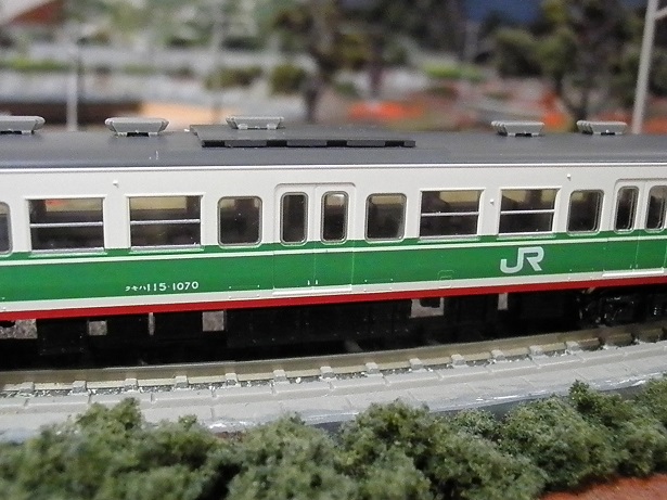 TOMIX 115系1000番台 旧信州色 | 鉄道模型趣味の備忘録