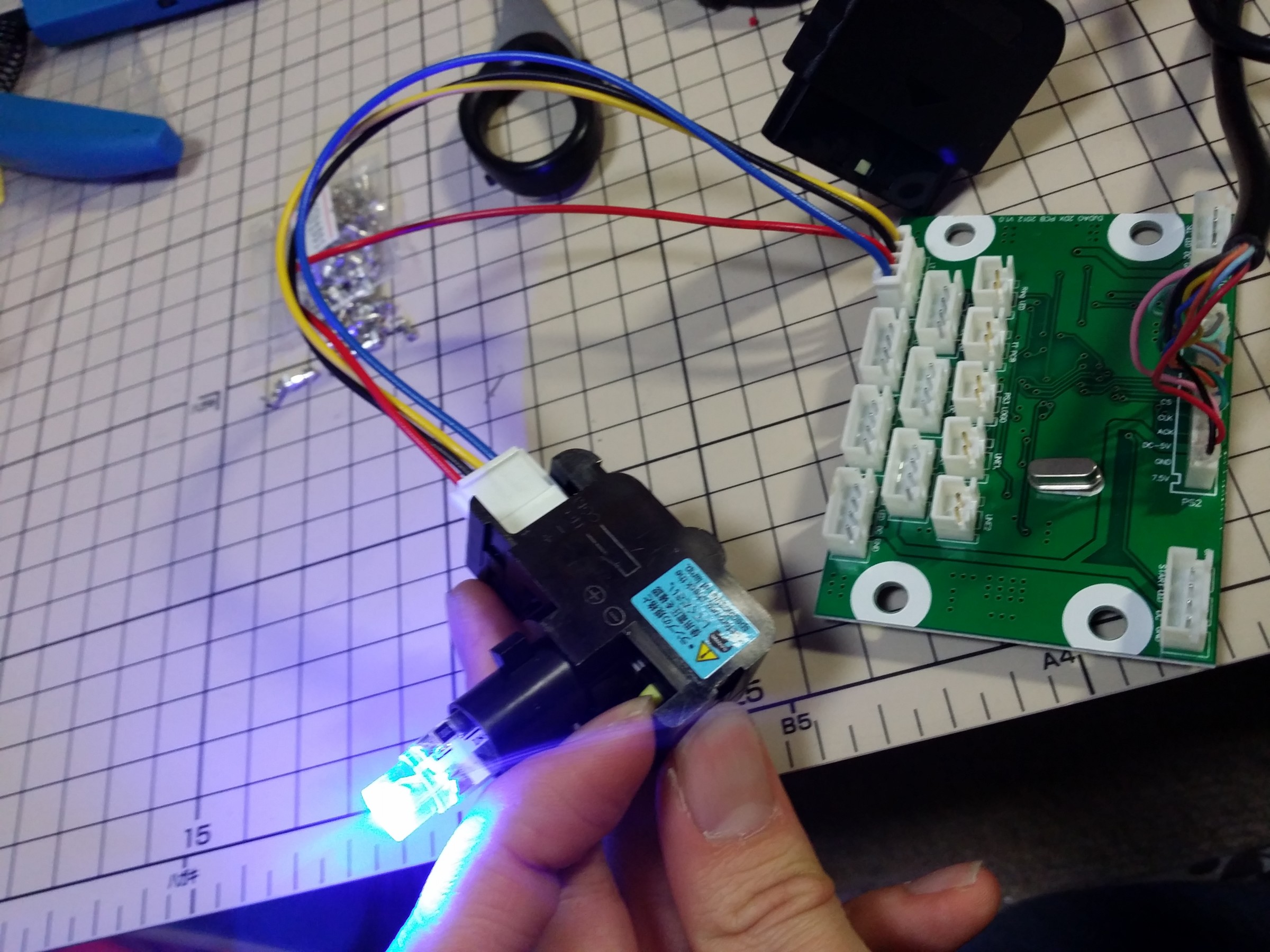 新型ランプホルダーのハーネス作製方法 - FlipFlopBlog