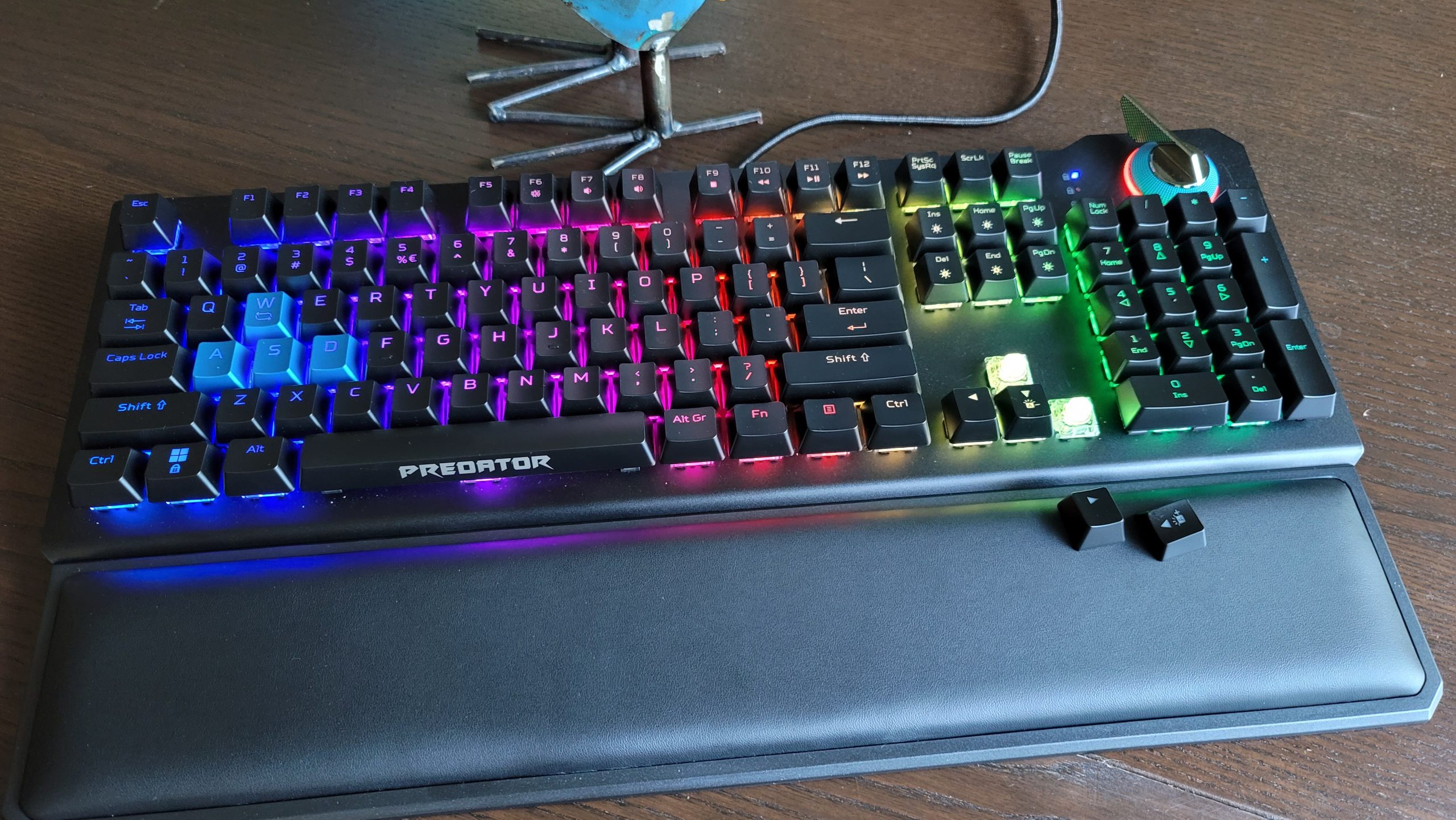 Hands-on Review: Acer Predator Aethon 700 Gaming Keyboard