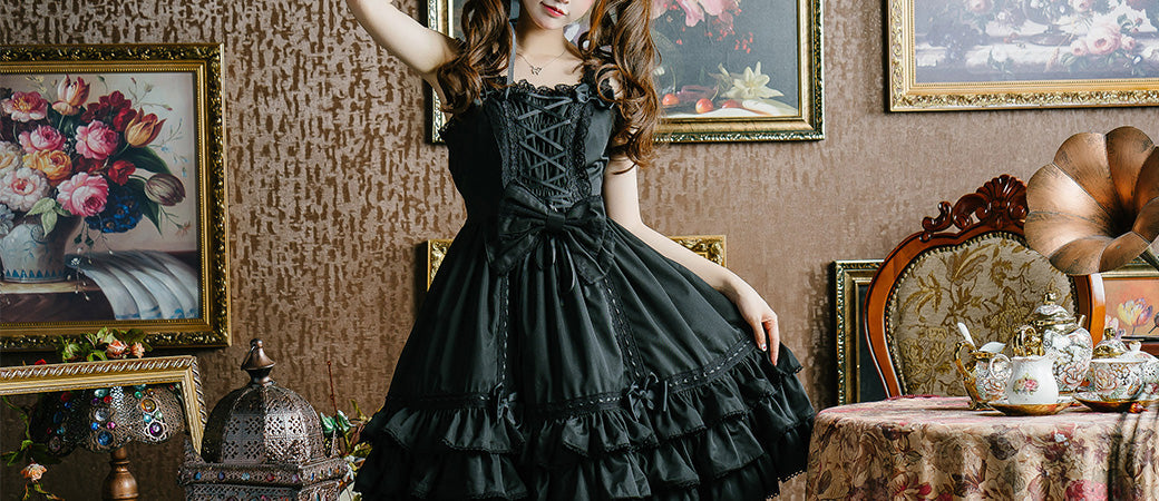 定番ロリータジャンパースカート｜可愛さ引き立つデザイン多数