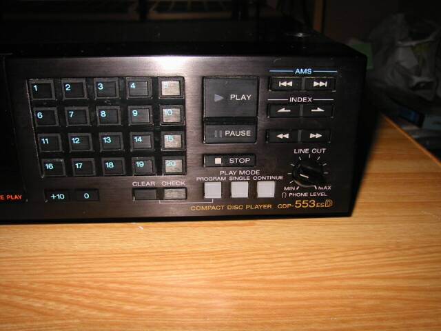 ソニー CDプレーヤー CDP－553ESD型（その1）