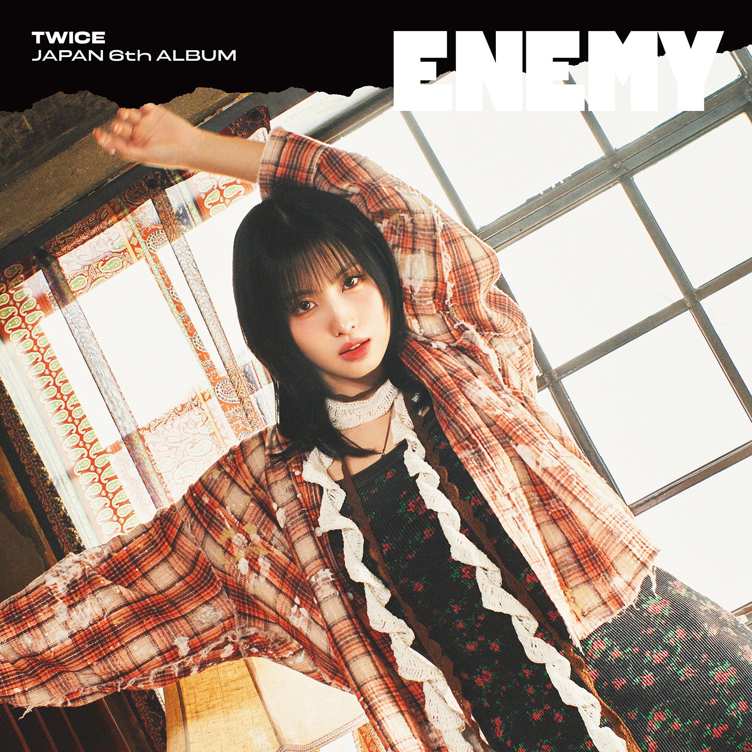 TWICE JAPAN 6th ALBUM『ENEMY』MOMO盤 – JYP JAPAN ONLINE STORE