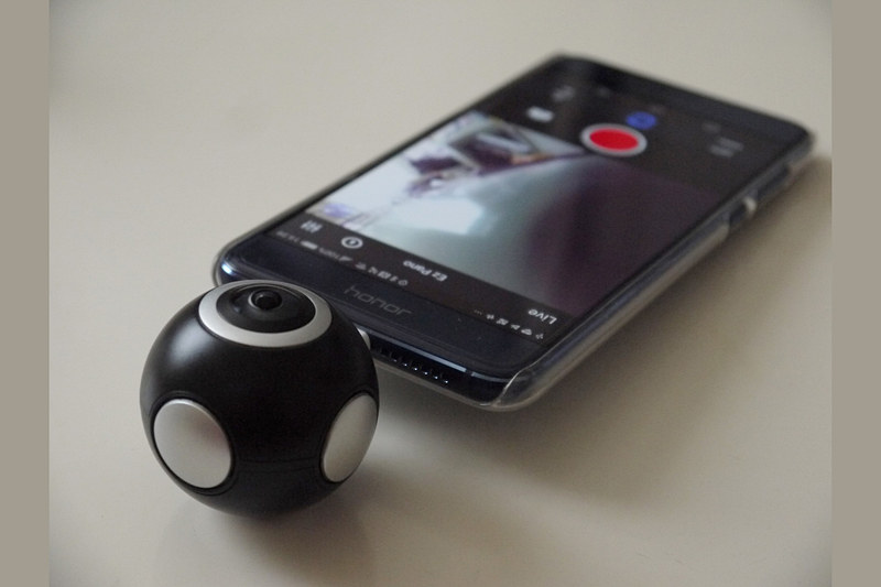 全天球カメラ、手軽に試したいならこちらはいかが？ 「BENEVE EYEBALL