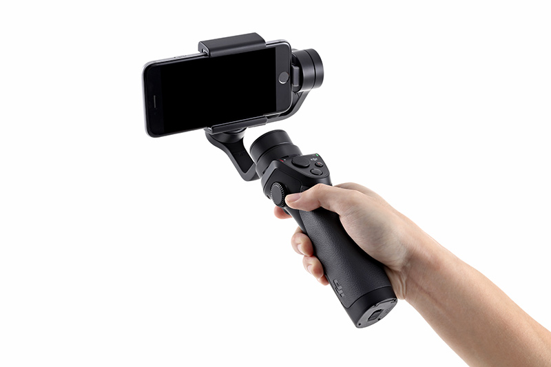 DJI、スマホ用の3軸ハンディスタビライザー「Osmo Mobile」 - ケータイ