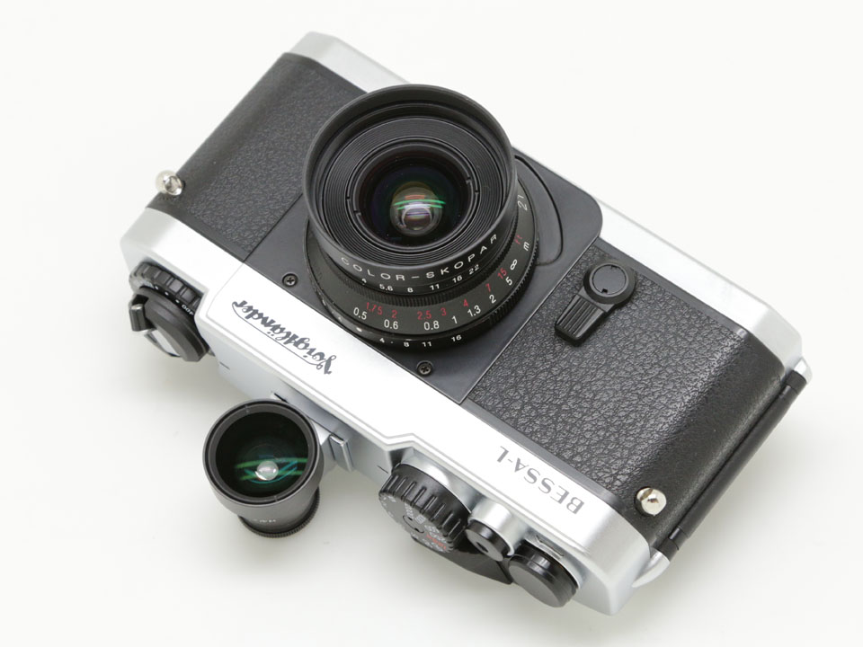 COLOR-SKOPAR 21mm / f4 MC (L39) (2001年)(Voightländer