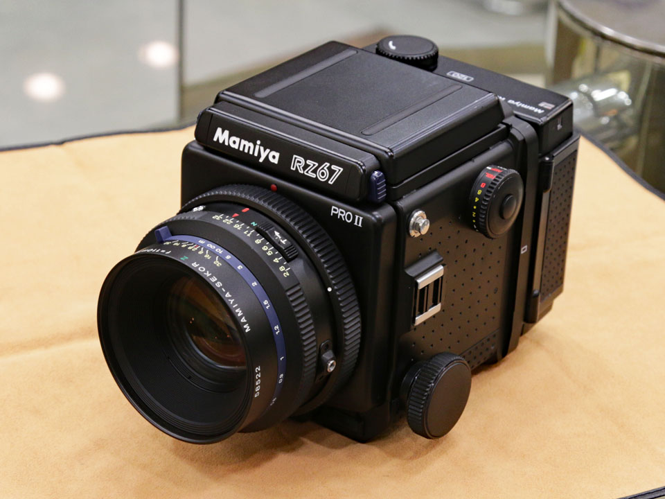 ここエモいポイント〜マミヤRZ67プロフェッショナルII編