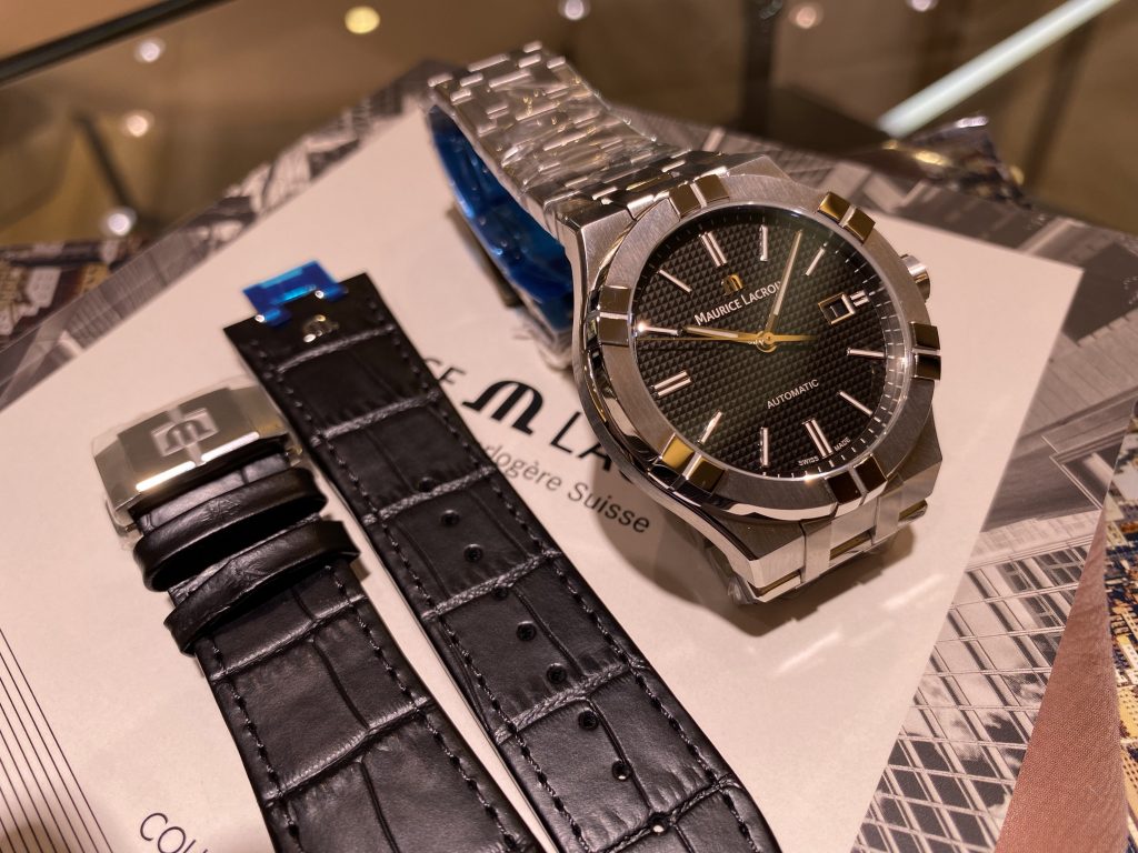 モーリス・ラクロア】AIKON 純正革ベルト＆バックルプレゼント