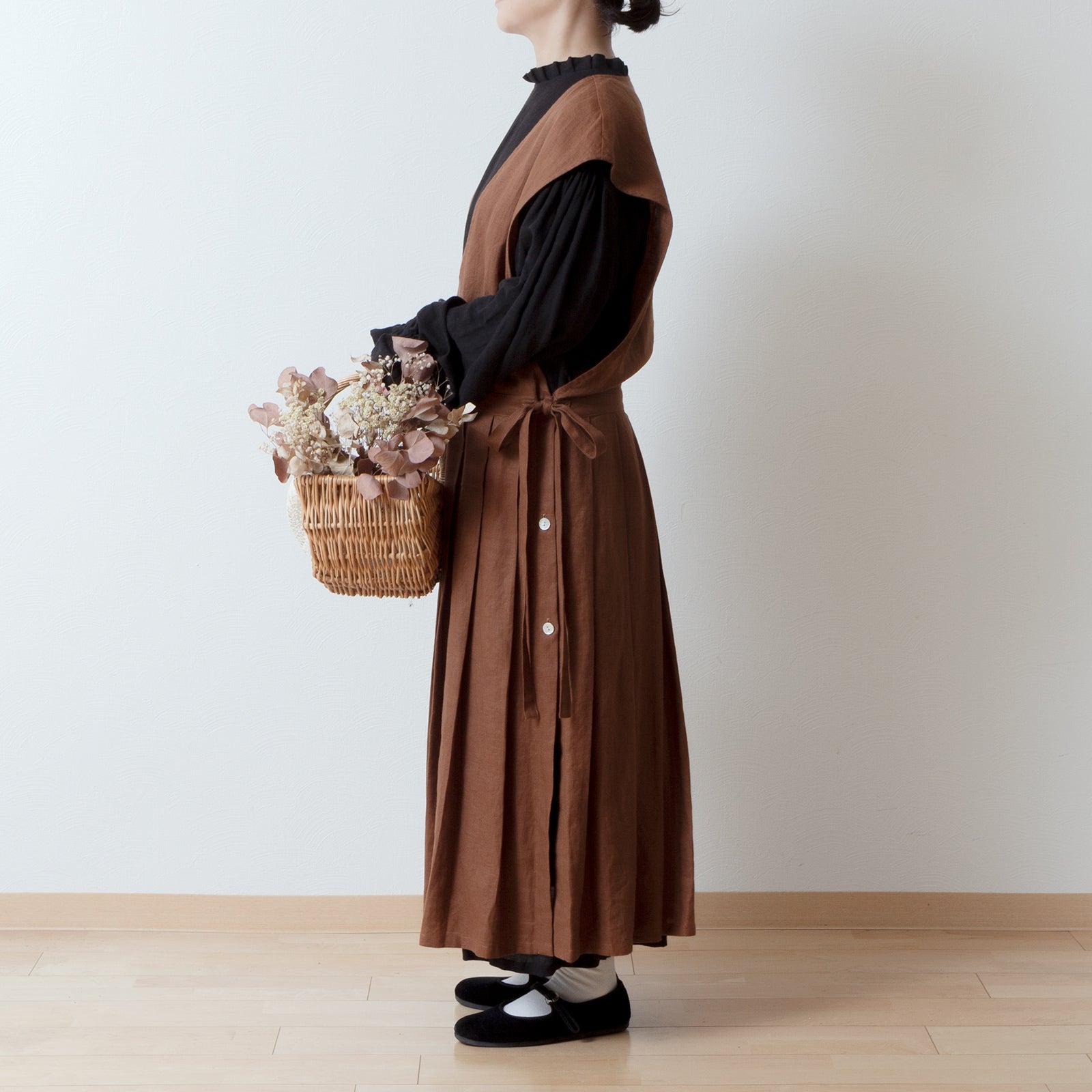 大人ガーリーなサイドあきエプロンカシュクールワンピース-フレンチ