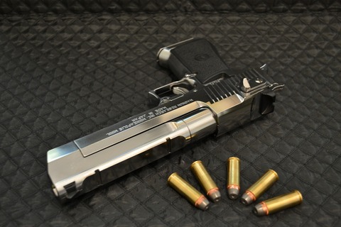 東京マルイ】デザートイーグル.50AE クロームステンレス 【レビュー