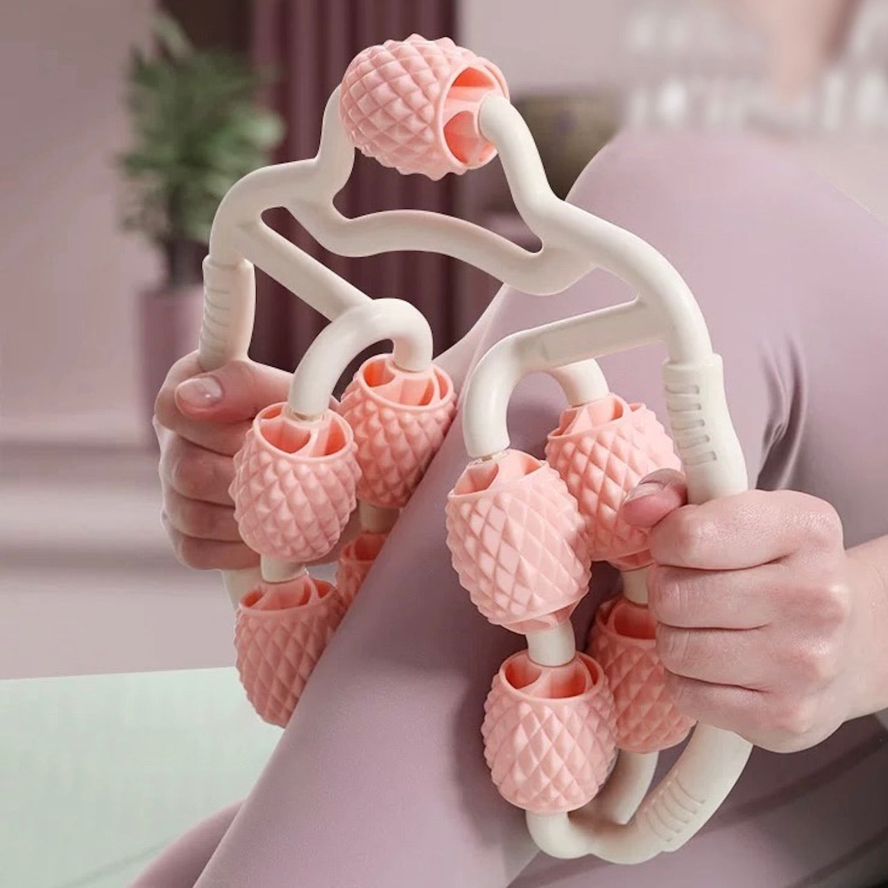 簡単ほぐし屋さん」ハンディマッサージローラー – gaacal