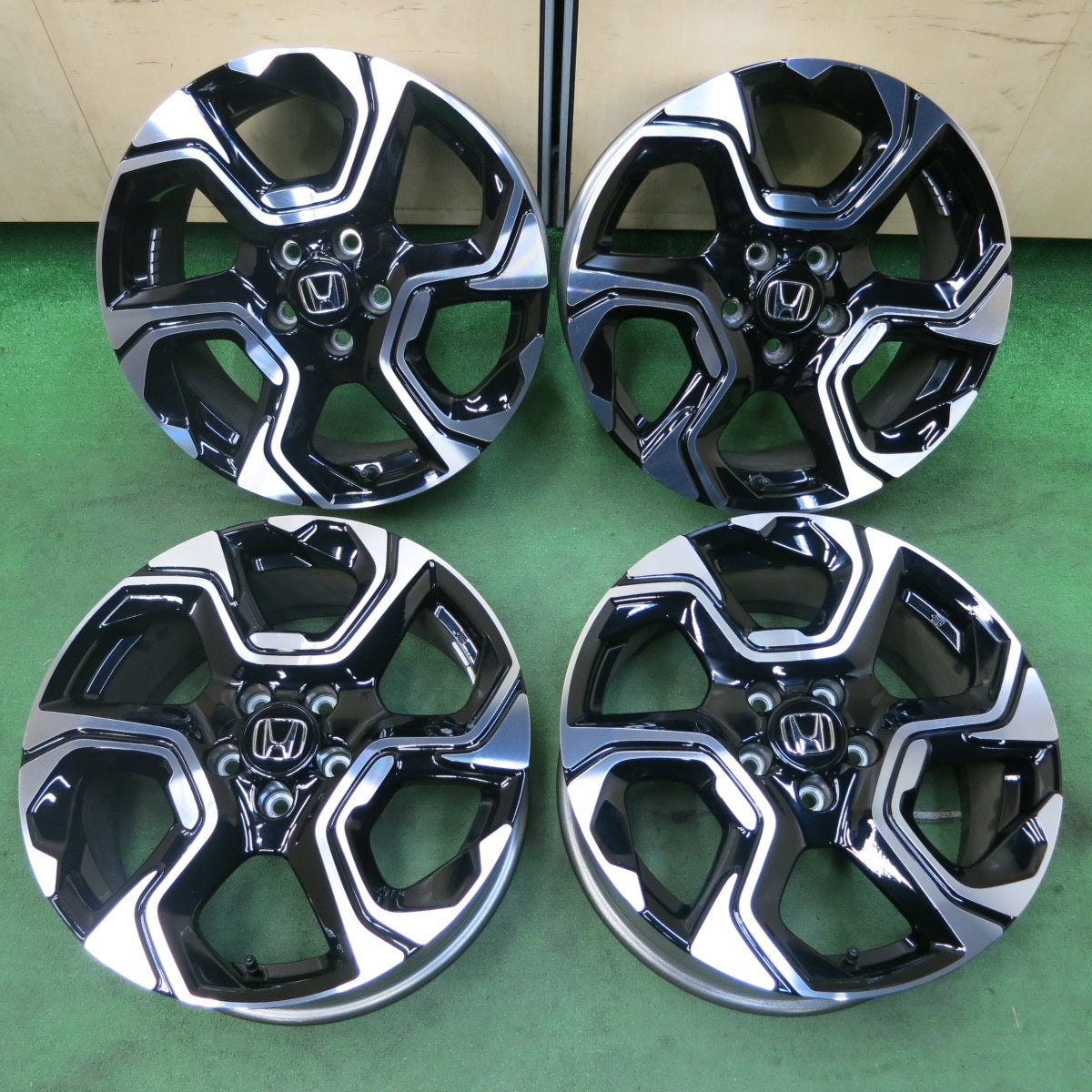 送料無料] キレイ☆ホンダ CR-V 純正 ホイール 18インチ 18×7.5J