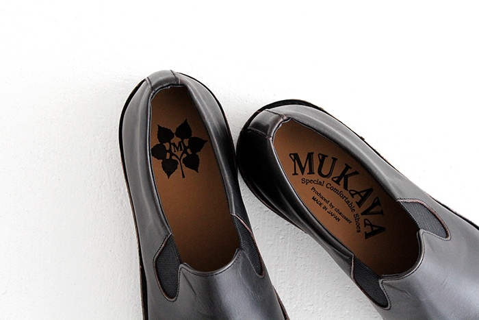 chausser（ショセ）/MUKAVA（ムカヴァ） キャップトゥスリッポン