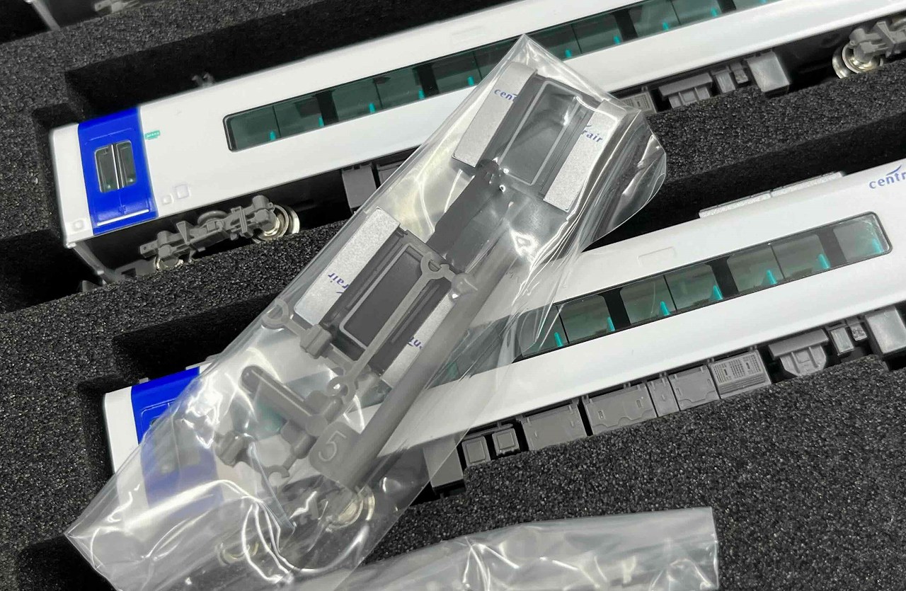 まもなく発売！名鉄2000系ミュースカイ・行先表示点灯 « GM通信