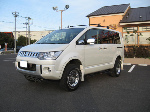 DELICA:D5｜リフトアップのことならハートランドインターナショナル