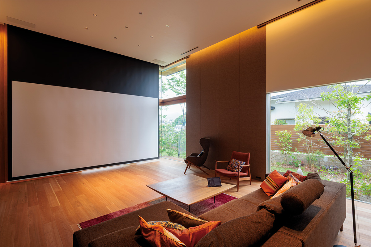 リビングシアターCASE64 緑を愉しむ住まいに寄り添う瀟洒なビルトイン