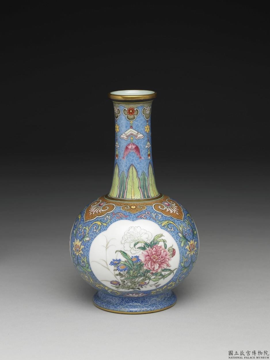 清乾隆窯琺瑯彩藍地開光花卉瓶(3361230)